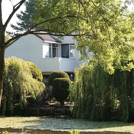 Holland Bed & Breakfast