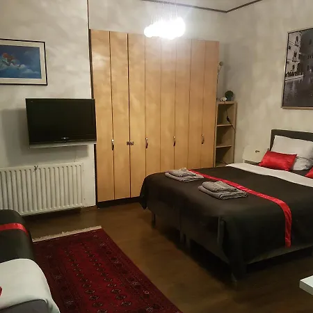 Holland 2* Purmerend