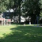 Bed & Breakfast Holland 2*