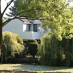 Holland Bed & Breakfast