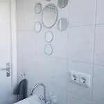 Holland Bed & Breakfast 2*